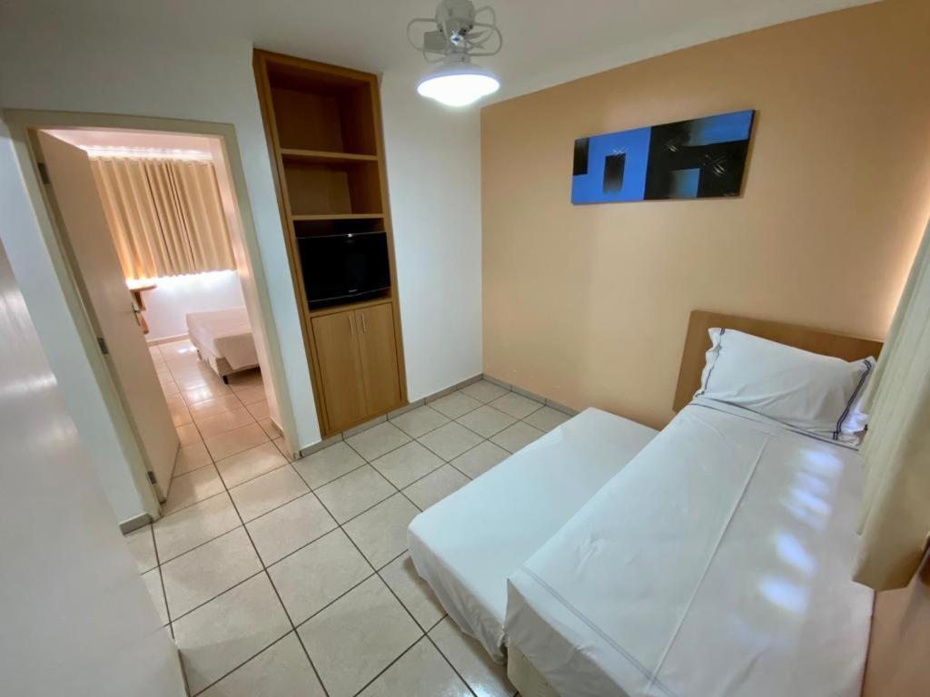 Hotel Diroma Fiori Com Um Dia De Acesso No Acqua Park Diroma Caldas Novas Εξωτερικό φωτογραφία