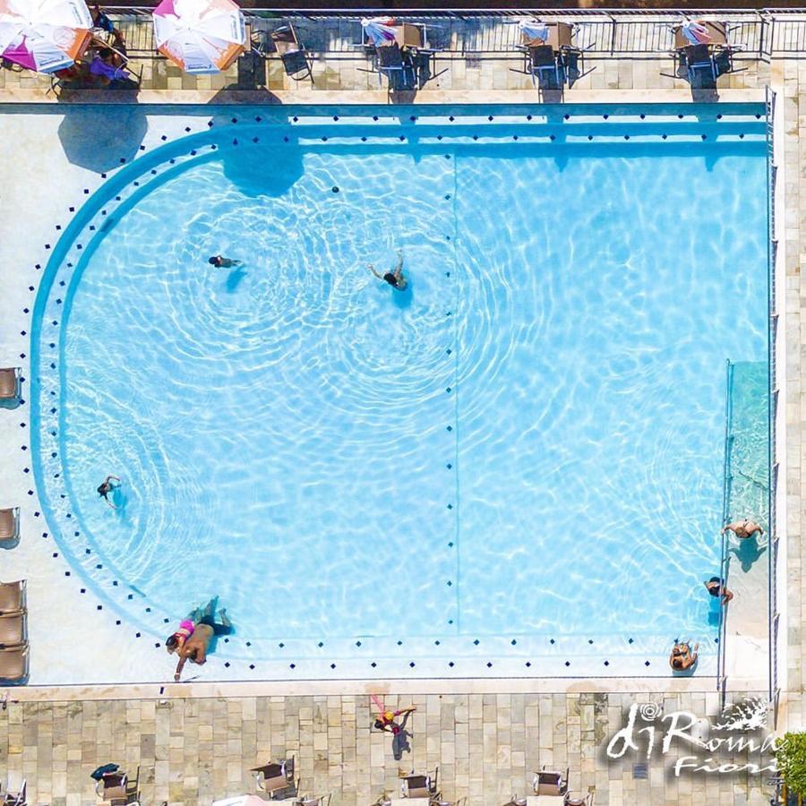 Hotel Diroma Fiori Com Um Dia De Acesso No Acqua Park Diroma Caldas Novas Εξωτερικό φωτογραφία